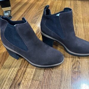 Dr. Scholl's Chocolate Brown Suede Leather Boots 11